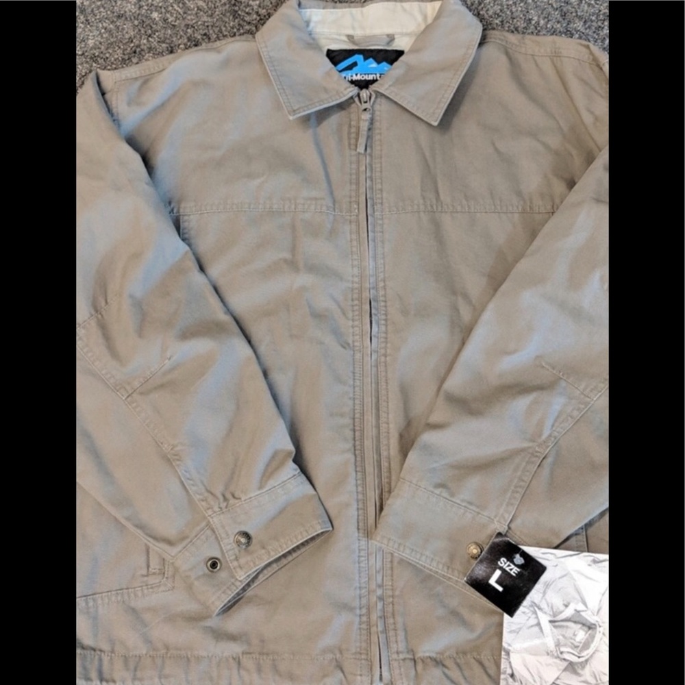 Tri mountain jacket Brand new taupe